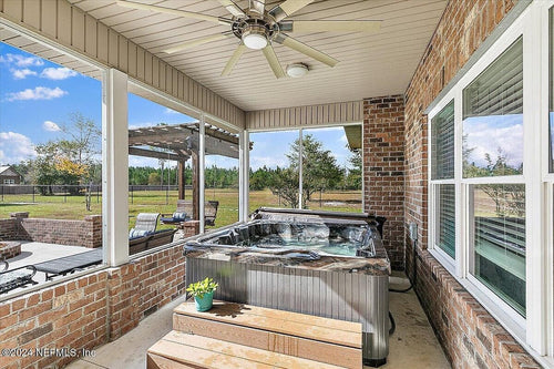 CUSTOM HOME WITH HANGAR AT CUYLER FLD