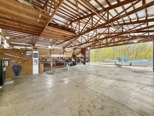 HANGAR AND HOME - LEBANON TN *PRICE DROP*
