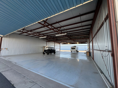 GLENDALE PASS-THROUGH BOX HANGAR