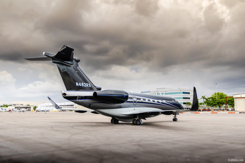 2021 Embraer Praetor 600 N482RS | Collins Pro Line Fusion, SVS | MSP Gold, Ka-Band, New 2026 Duncan Aviation Paint