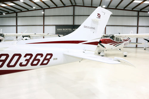 2010 CESSNA 182T SKYLANE N9036B | GARMIN G1000, GFC 700 | SVT, ADS-B IN/OUT, SIRIUSXM WEATHER