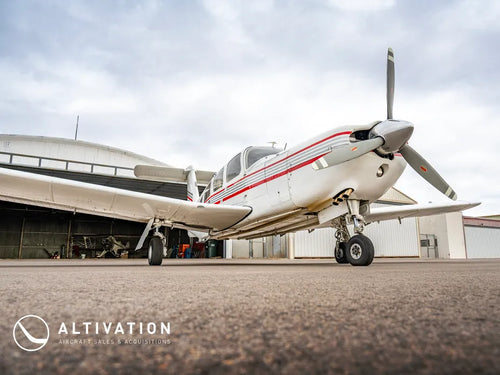 1978 PIPER LANCE II N39459 | GARMIN GNS 530W WAAS | ADS-B IN/OUT, ASIENTOS TIPO CLUB EJECUTIVO