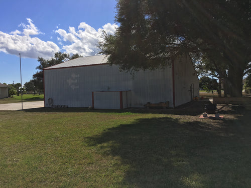 HANGAR WITH APAR