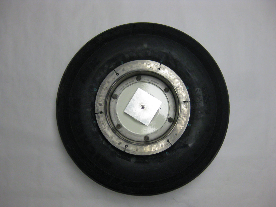 40-128D WHEEL AND TIRE ASSEMBLY