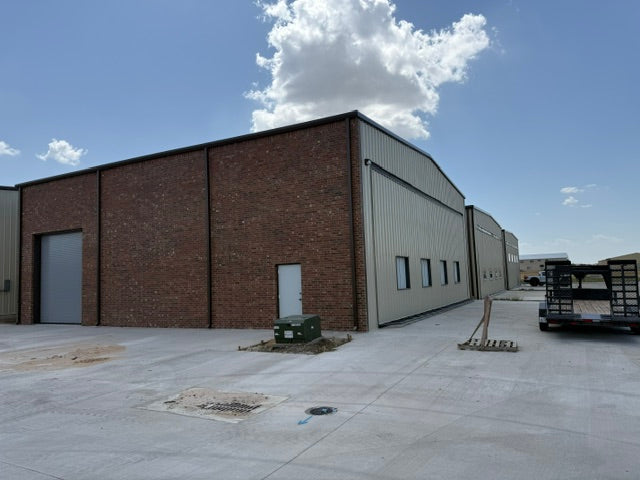 UNDER CONSTRUCTION - HANGAR (OWN LAND, NO GROUND LEASE)