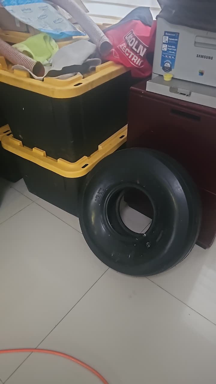 228K61-1 GOODYEAR TIRE