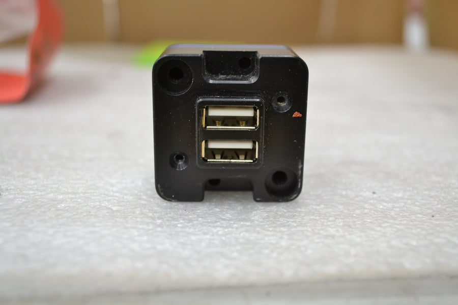 6430102-4 DUAL USB PORT ASSEMBLY