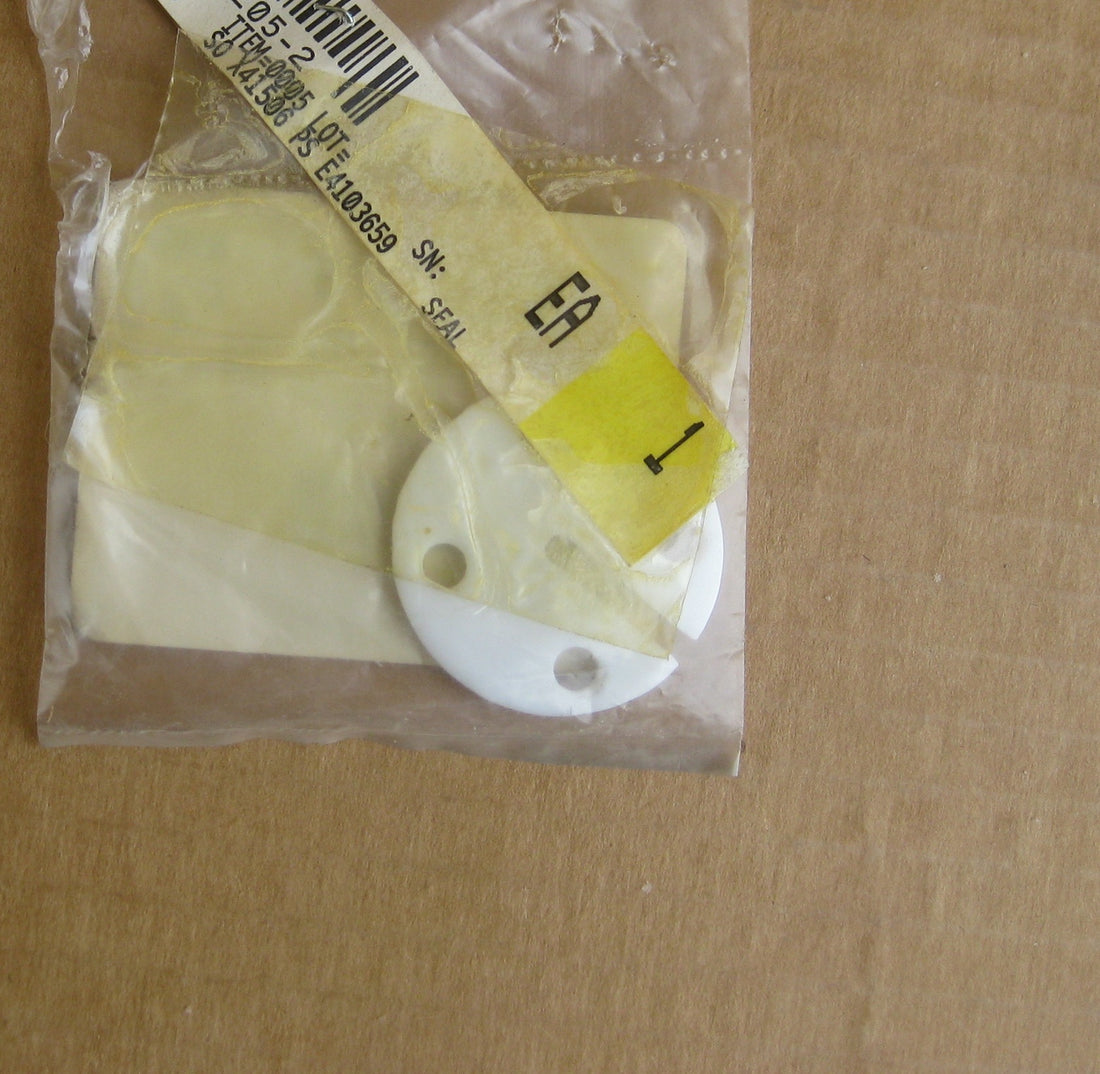 5115205-2 SEAL PLATE