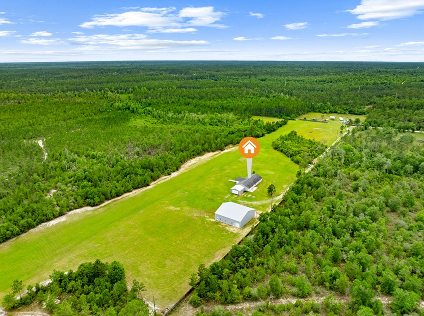 AUCTION! HOME-HANGAR-AIRSTRIP - 80± ACRES