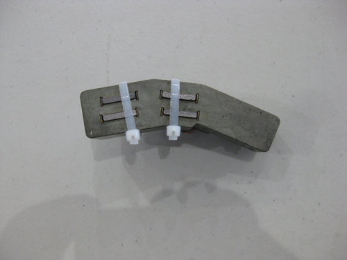 4E3196-1 BRUSH BLOCK
