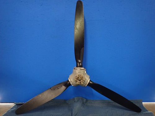 MCCAULEY - PROPELLER - RH (3 BLADE) CONSTANT SPEED ID114258