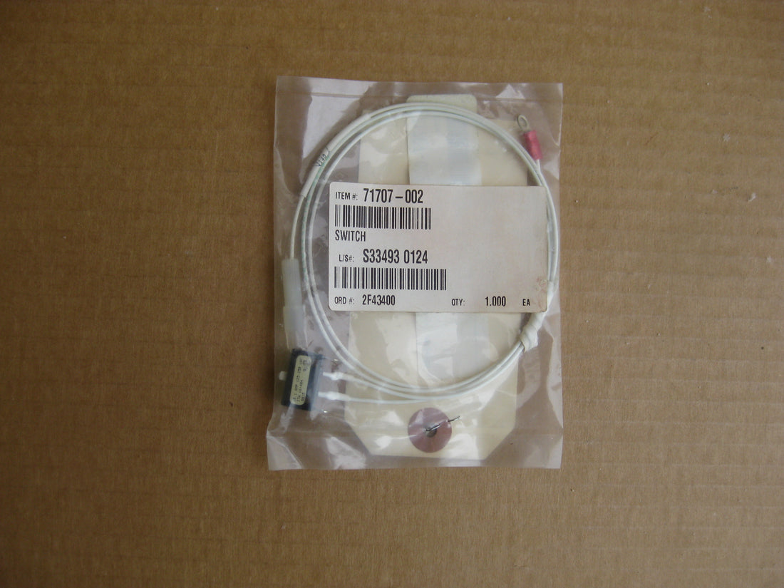 71707-002 BAGGAGE DOOR SWITCH