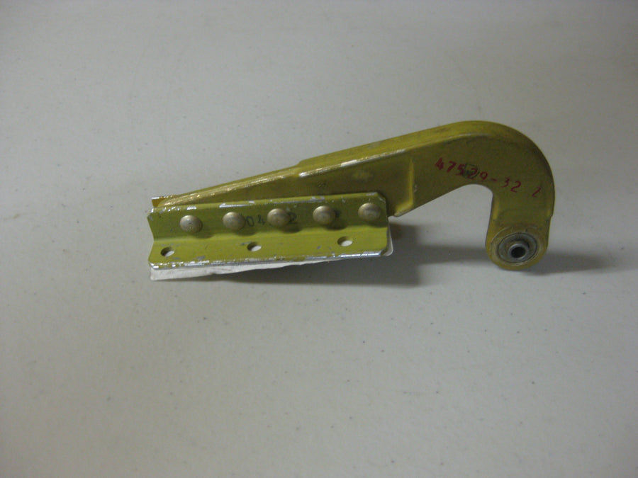 47529-32 MLG DOOR HINGE