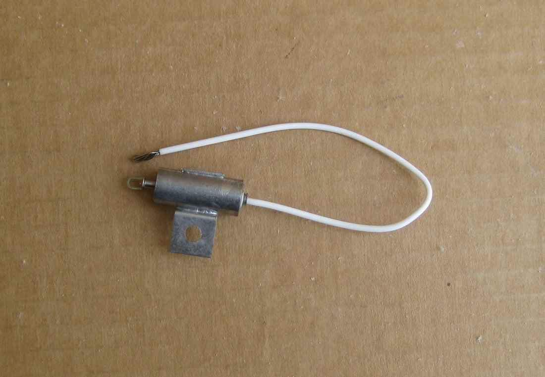 07D77 CAPACITOR