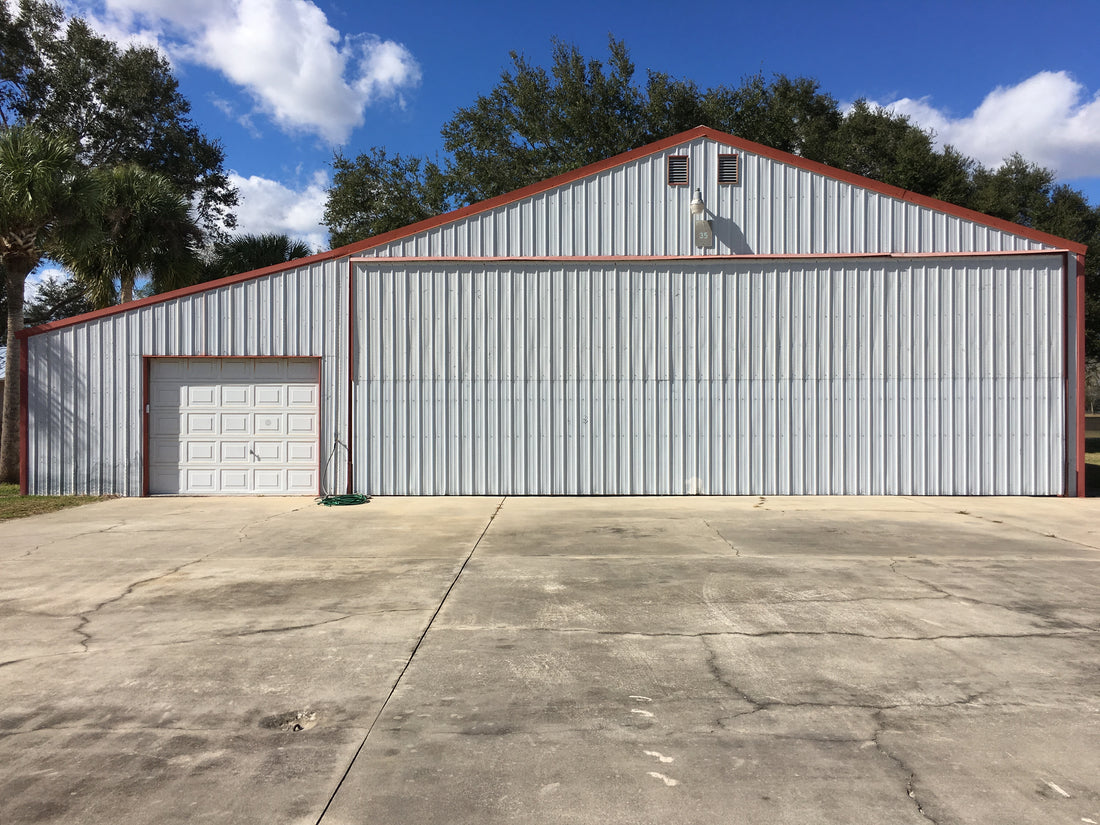 HANGAR WITH APAR