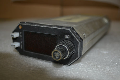 065-0065-01 ALTITUDE / VSI SELECTOR