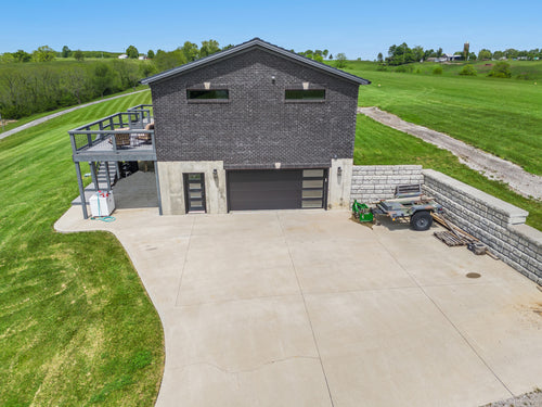 CUSTOM BUILT HOME AT OWEN AIRPARK DRY RIDGE KY