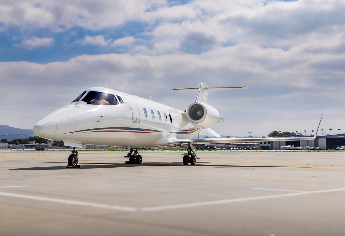 1998 BOMBARDIER LEARJET 60 N11AM FOR SALE | COLLINS PRO LINE 4, PRATT & WHITNEY TURBOFANS, MID-SIZE