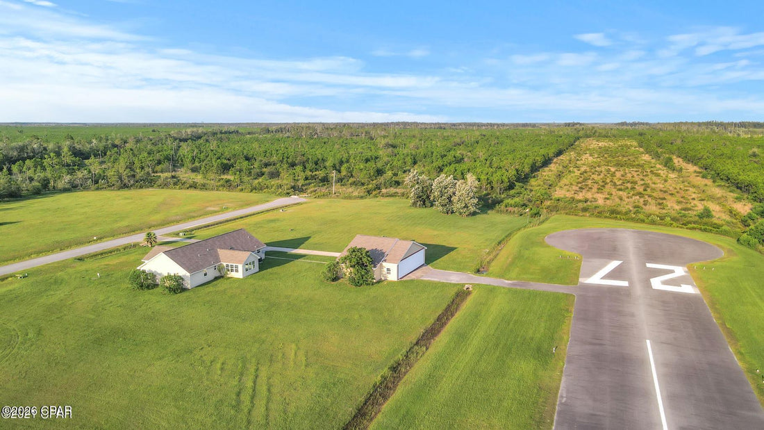 PANAMA CITY, FL 3/2.5 HOME PLUS HANGAR
