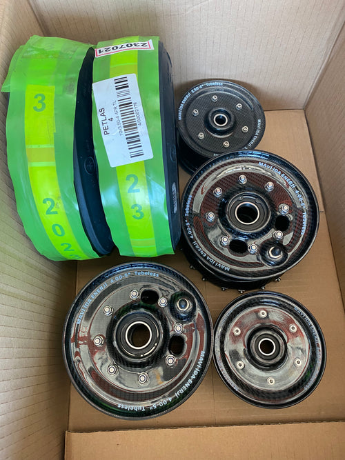 CARBON FIBER NOSE WHEEL 3.50-4"