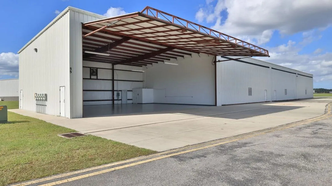 3,000 SF Aircraft Hangar | 59' Hydraulic Door | 200-Amp Power | Ormond Beach Airport, Florida