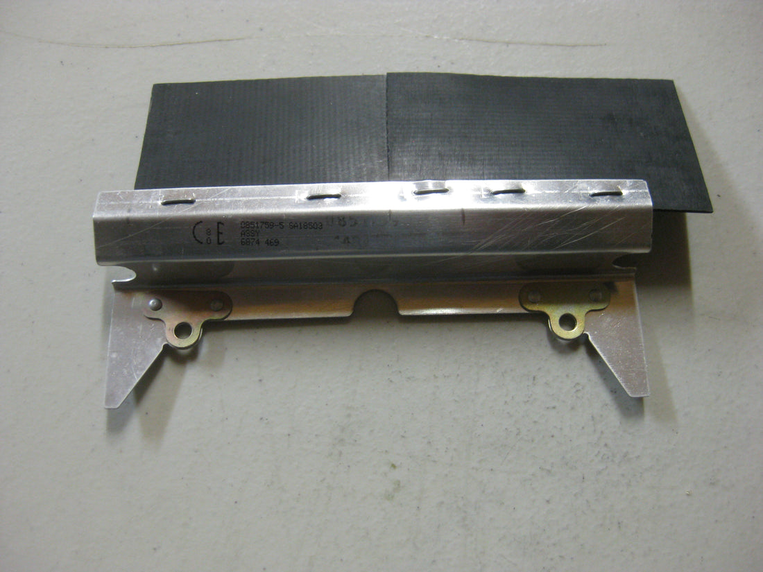 0851759-5 BAFFLE ASSEMBLY, LH