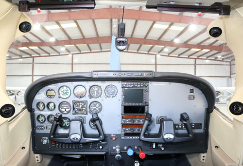 2001 CESSNA T182T SKYLANE