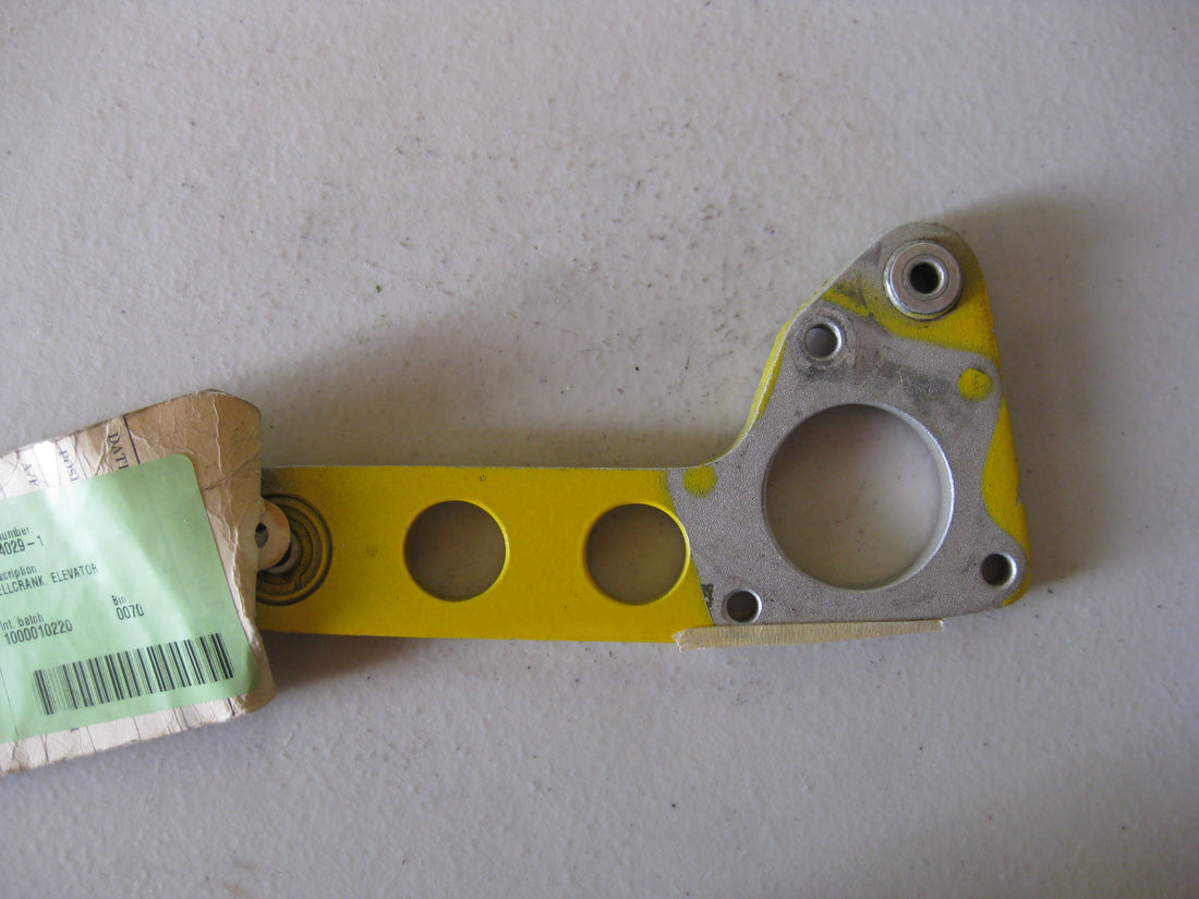 1234029-1 ELEVATOR ARM ASSEMBLY
