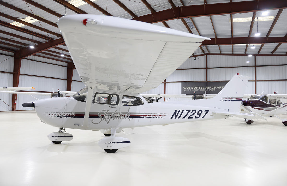 1997 CESSNA 172R SKYHAWK
