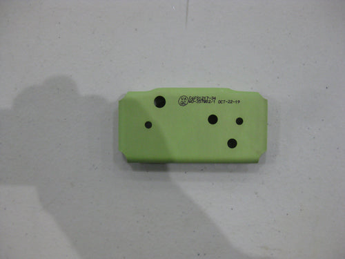 C6FS1217-34 BRACKET