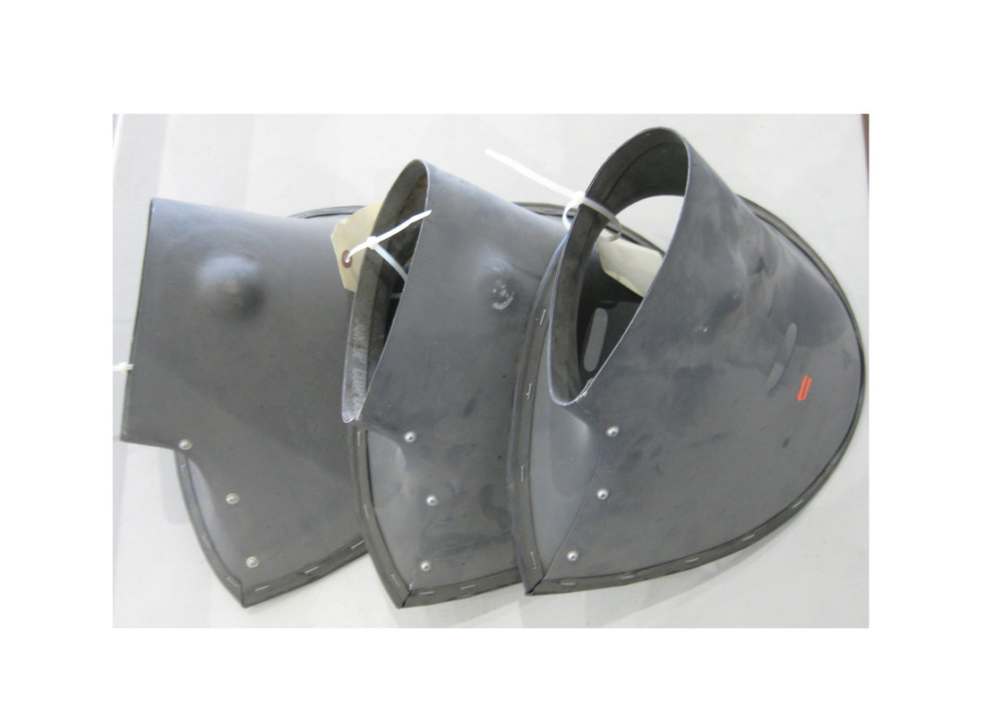 C3W141-7 STRUT COVER