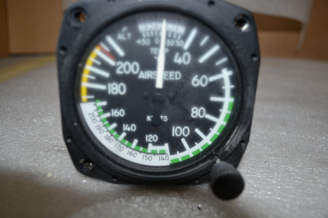 8125B535 AIRSPEED INDICATOR