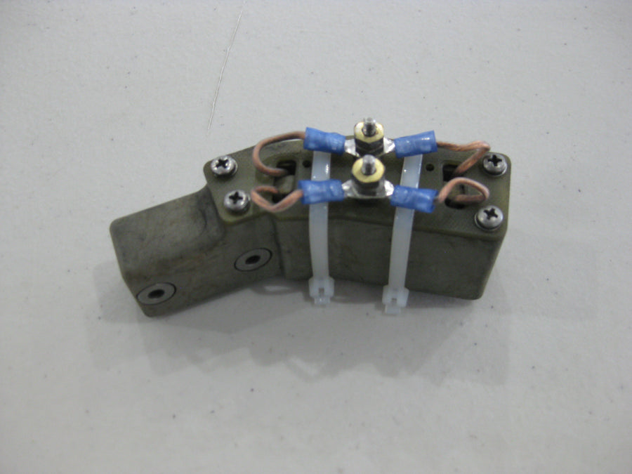 4E3196-1 BRUSH BLOCK