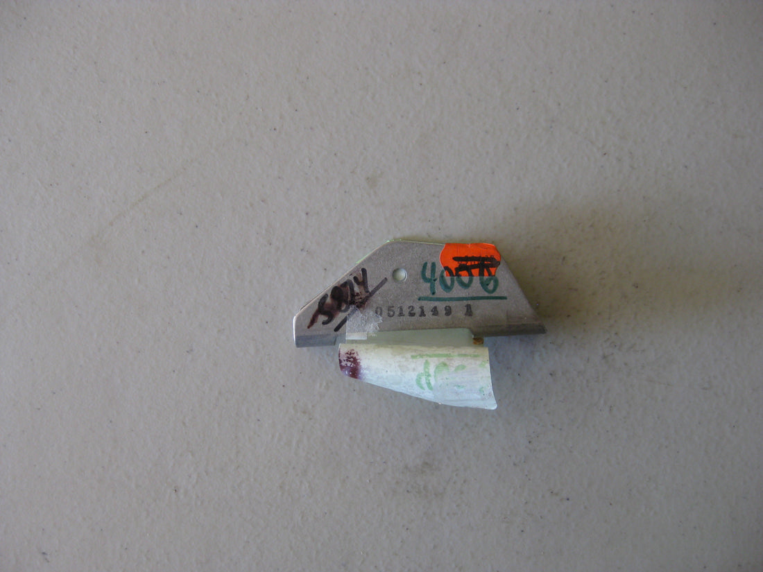 0512149-1 BRACKET, FLAP PULLEY