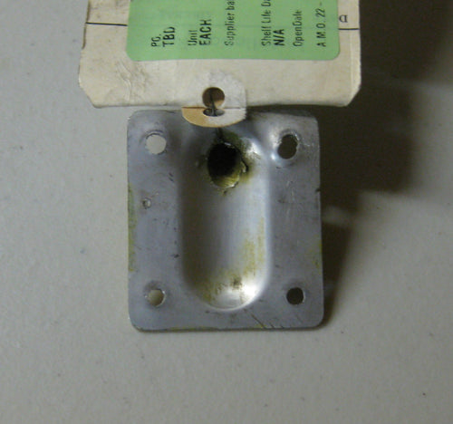 0750024-1 DRAIN, LOWER COWL