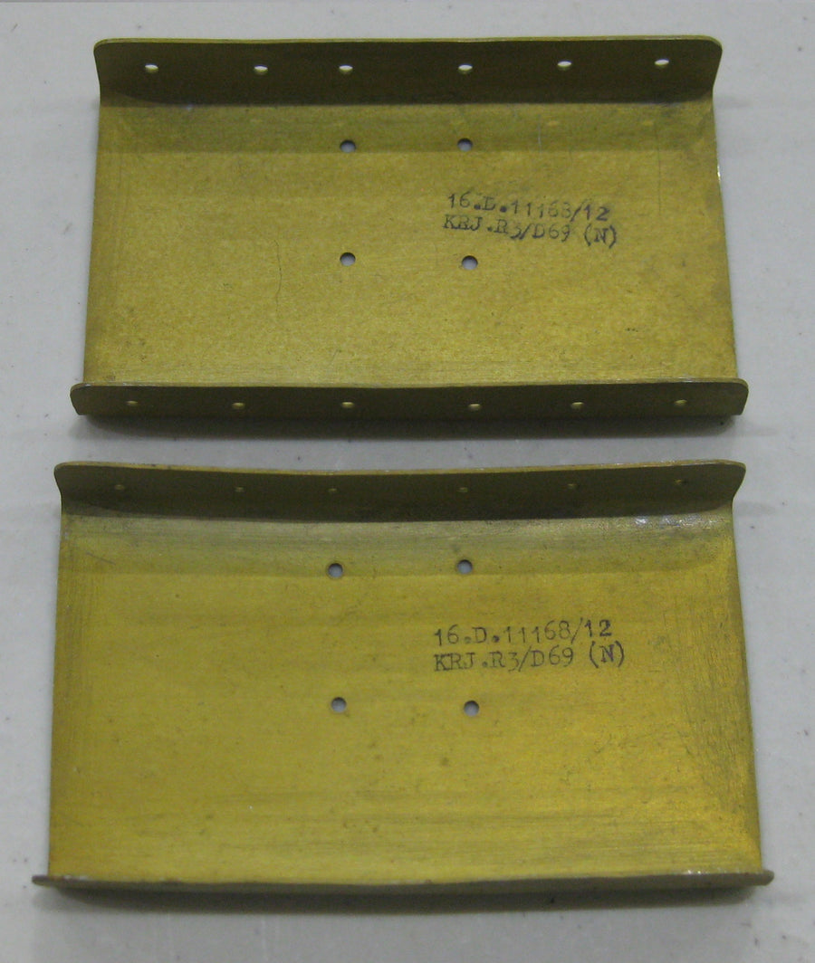 16D11168 PLATE