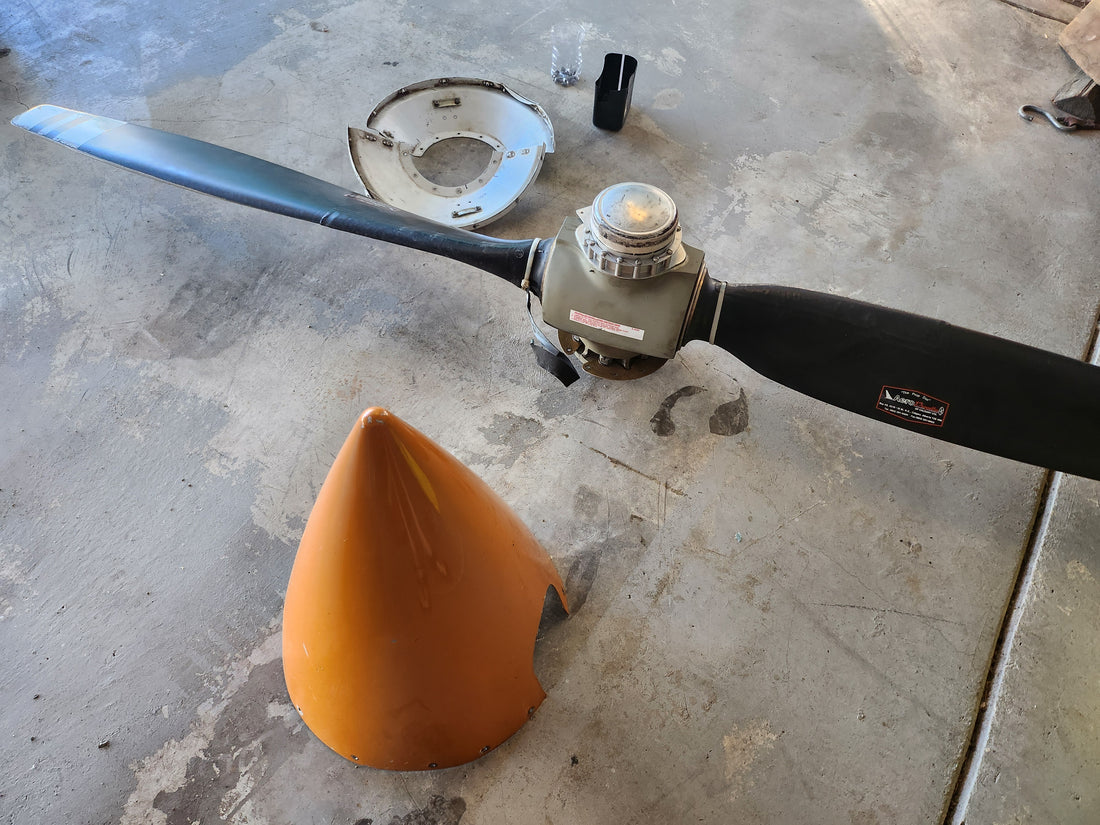 MCCAULEY 2 BLADE HOT PROP